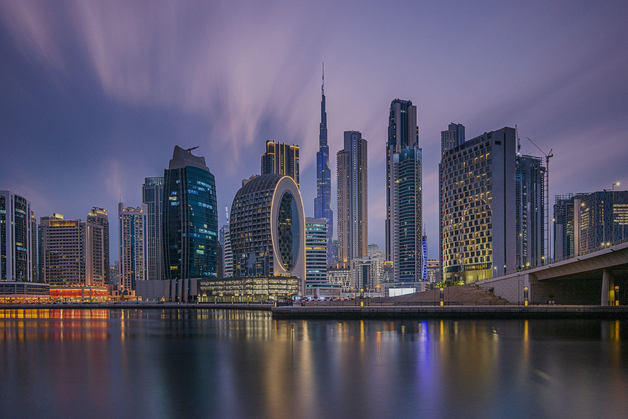Dubai’s Financial Hub Sees Record Boom as Hedge Funds and Wealth Firms Flock In